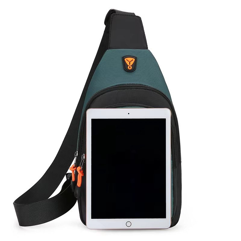 حقيبة كتف رجالية للترفيه والرح - مراجعة Hiking Backpack Waterproof وسعره