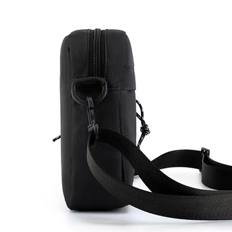 حقائب ذات طراز محايد - حقائب ك - مراجعة Sling Backpack Shoulder وسعره